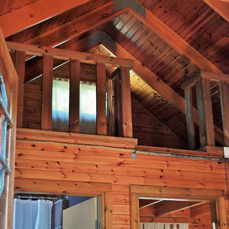 Cabin Resort モシャヴ・ラマト エクステリア 写真