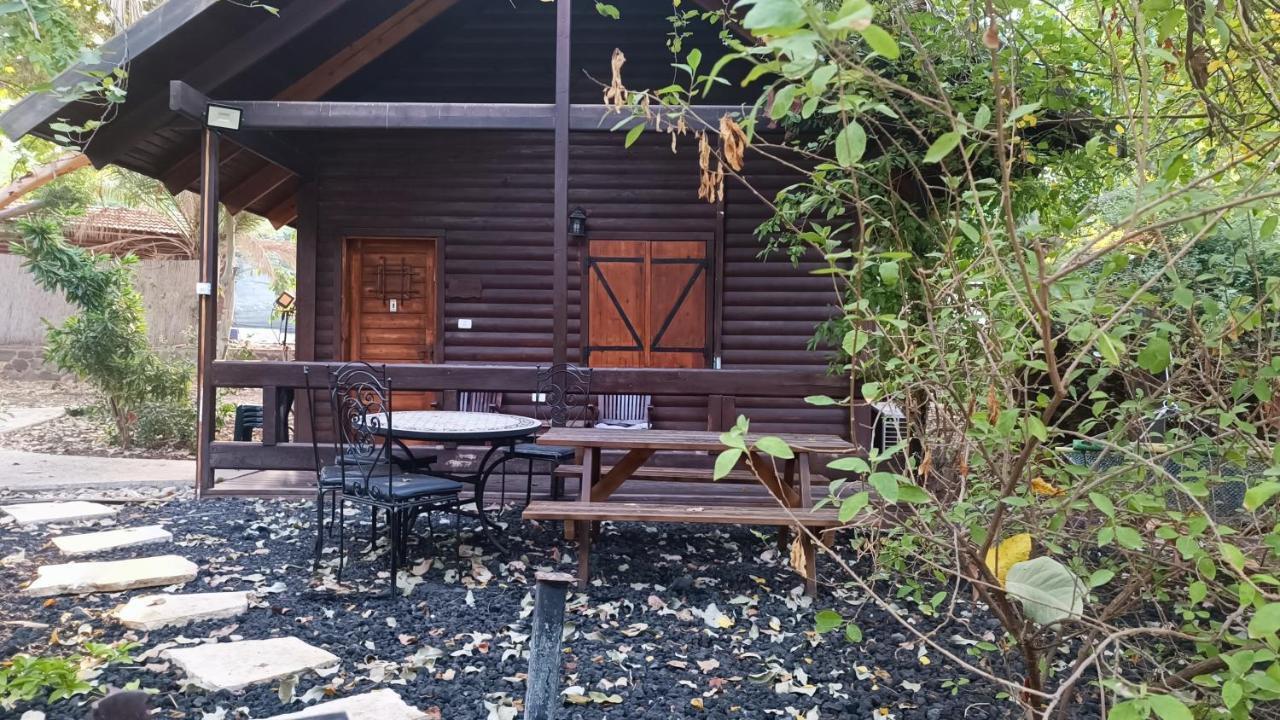 Cabin Resort モシャヴ・ラマト エクステリア 写真