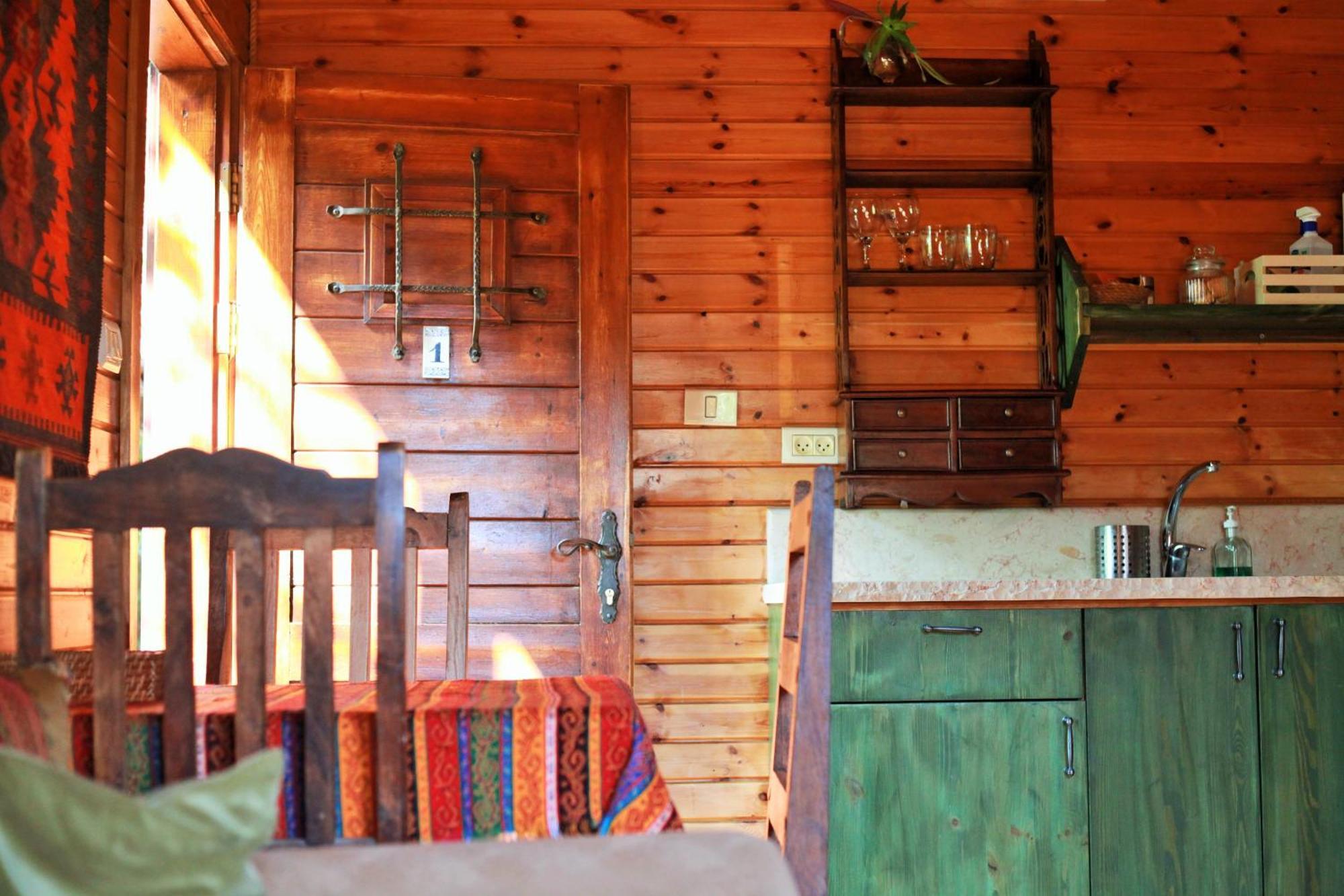 Cabin Resort モシャヴ・ラマト エクステリア 写真