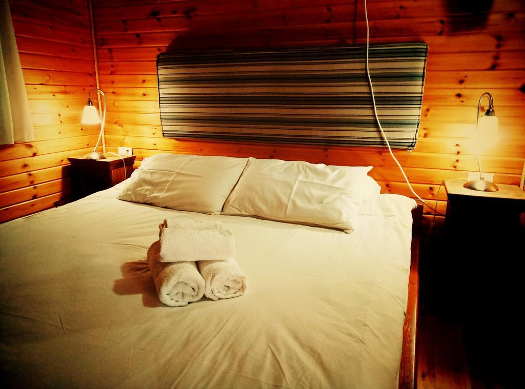 Cabin Resort モシャヴ・ラマト エクステリア 写真